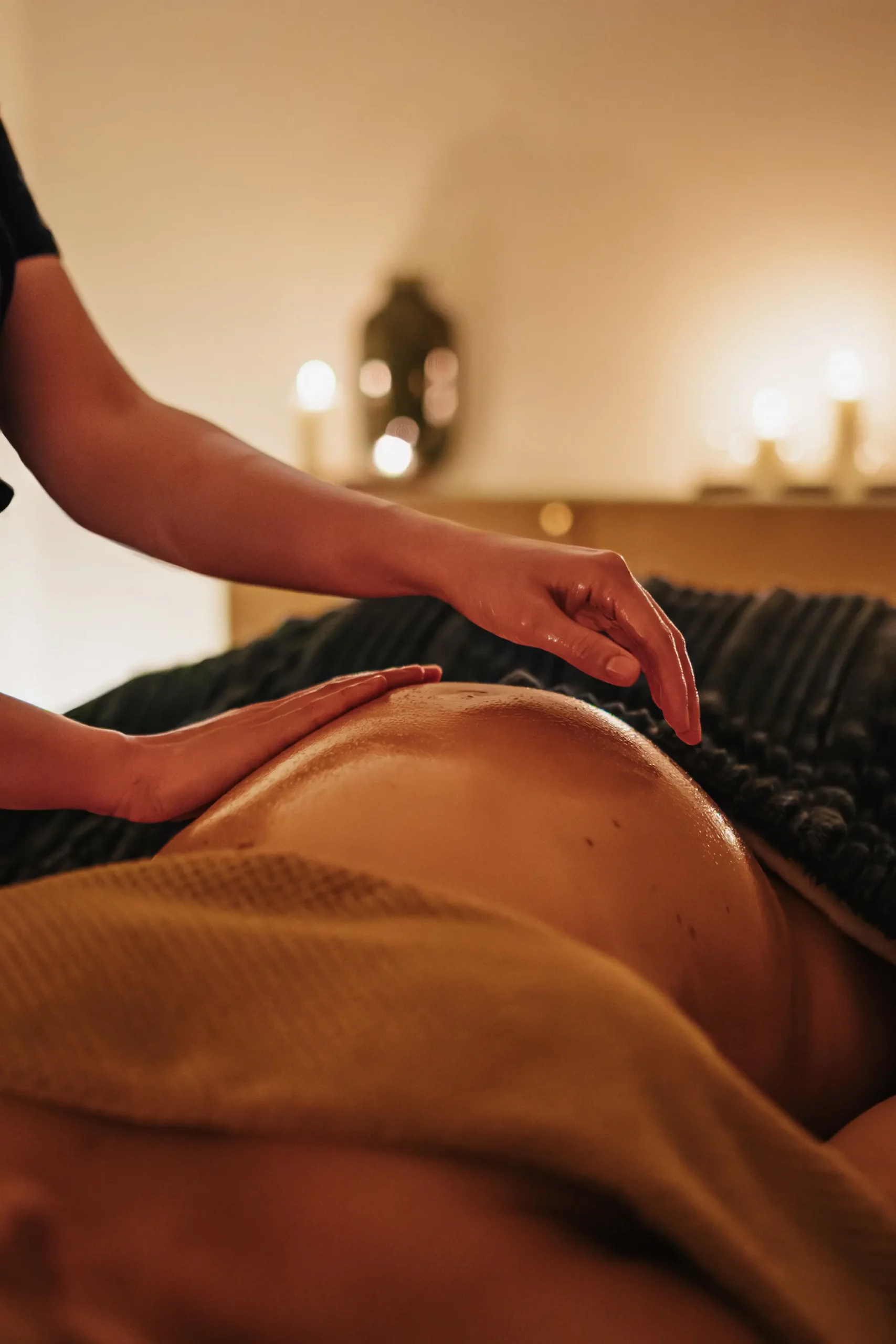 Massage post-natal Offrir un massage personnalisé à Pau avec une carte cadeau
