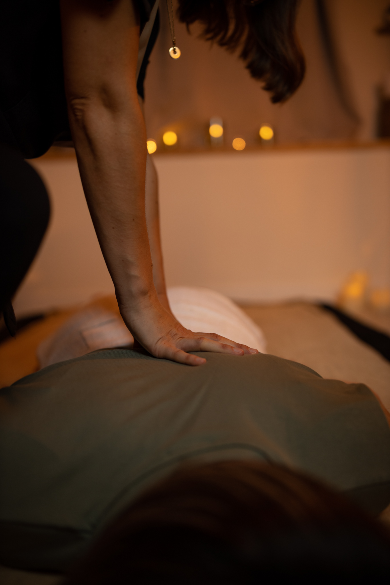 Massage soin du dos à Pau Soins du dos - massage sur mesure - Masseur à Pau