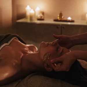 Offrir un massage personnalisé à Pau avec un bon cadeau massage à Pau - Soin visage expert – massage liftant et régénérant